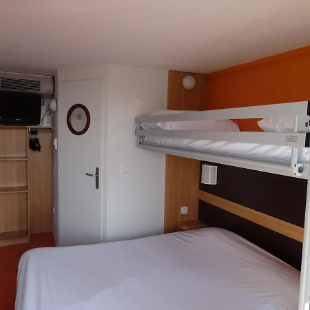 Première Classe Troyes Sud - *