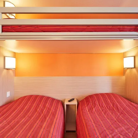 Отель Premiere Classe Troyes Sud -