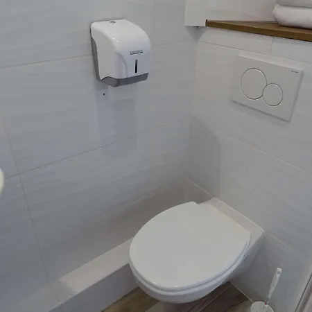 호텔 Premiere Classe Troyes Sud - 부셰레