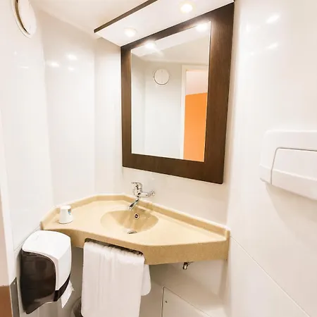 Hotel Premiere Classe Troyes Sud - *
